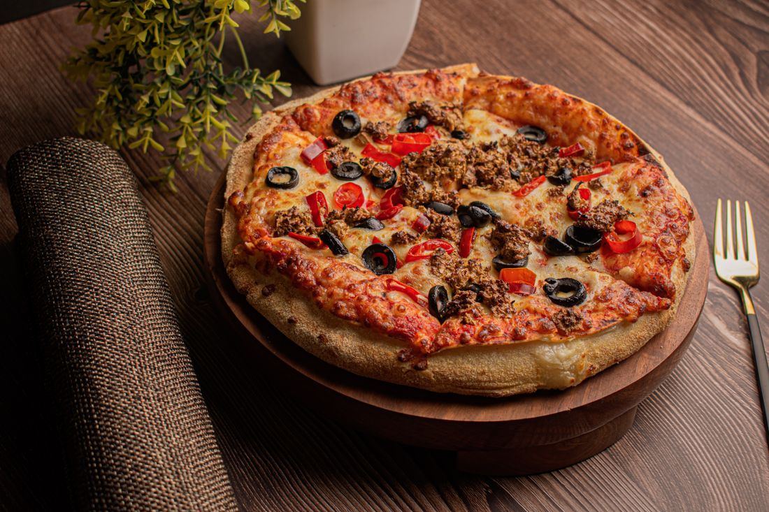 Köttfärspizzor